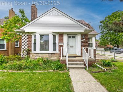 1645 Robindale Ave, Dearborn, MI, 48128