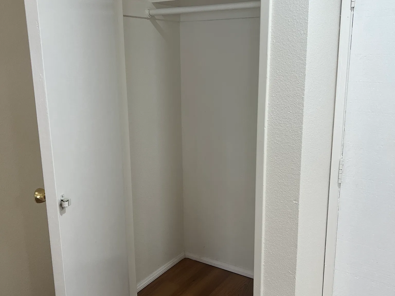 4 bed, 2.5 bath, 1525 sqft, $4,125 — Photo 3