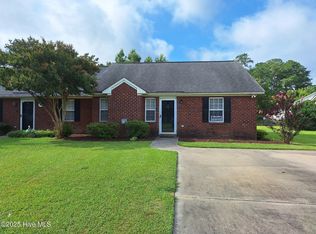 4102 Elkin Ridge Dr #B, Greenville, NC 27858