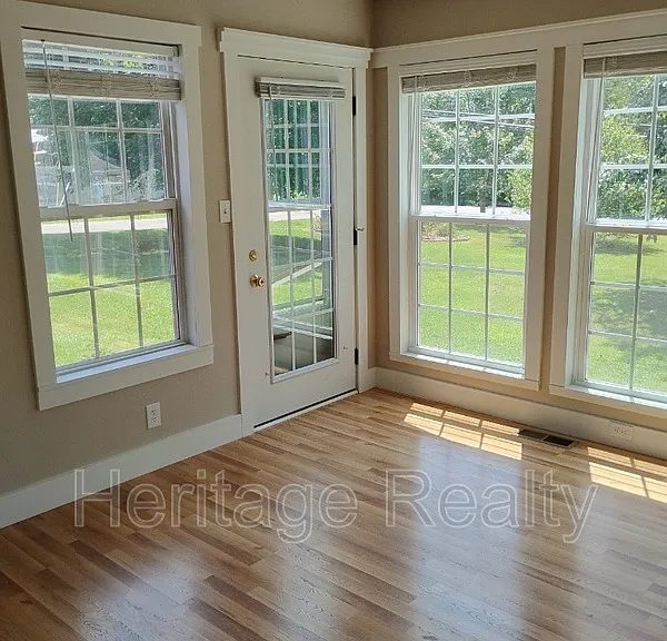 2707 Lady Bug Ln — Photo 8