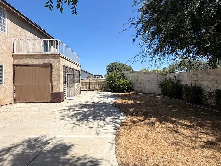 118 Emerald Isle Way — Photo 35