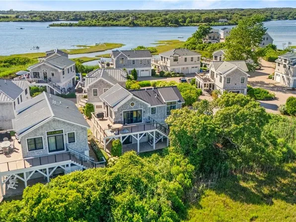 14 E Pointe Ct Unit 14, South Kingstown, RI 02879