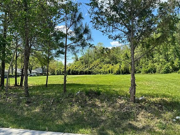 2nd image of Calvert St