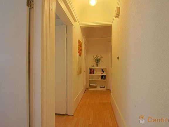 3rd image of 1660 Sacramento St #12B