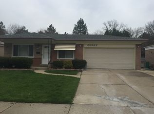 25862 Masch Ave, Warren, MI 48091