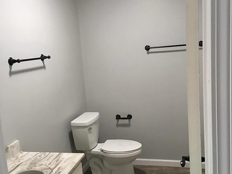 109 Trinity Ln — Photo 7