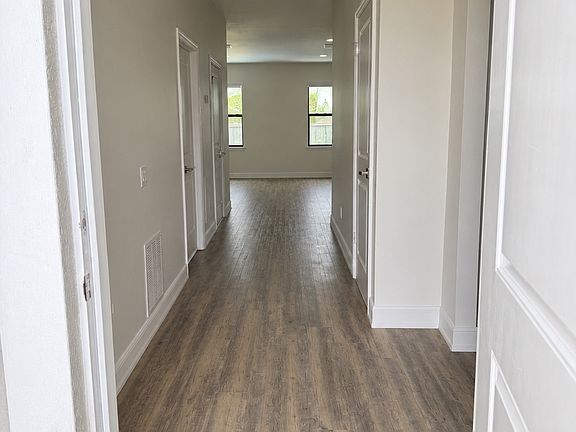 2nd image of 5015 Quebec Rd