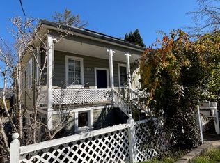 224 Woodland Ave #A, San Rafael, CA