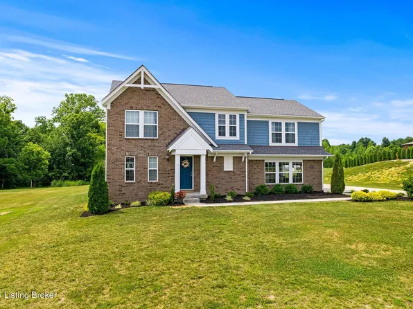 1002 Heron Cv, La Grange, KY 40031
