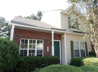 7682 Petrea Ln, Charlotte, NC 28227