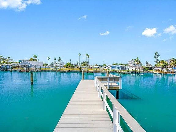 2nd image of 534 Crystal Dr