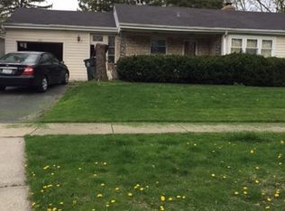 1756 Birch St, Des Plaines, IL 60018