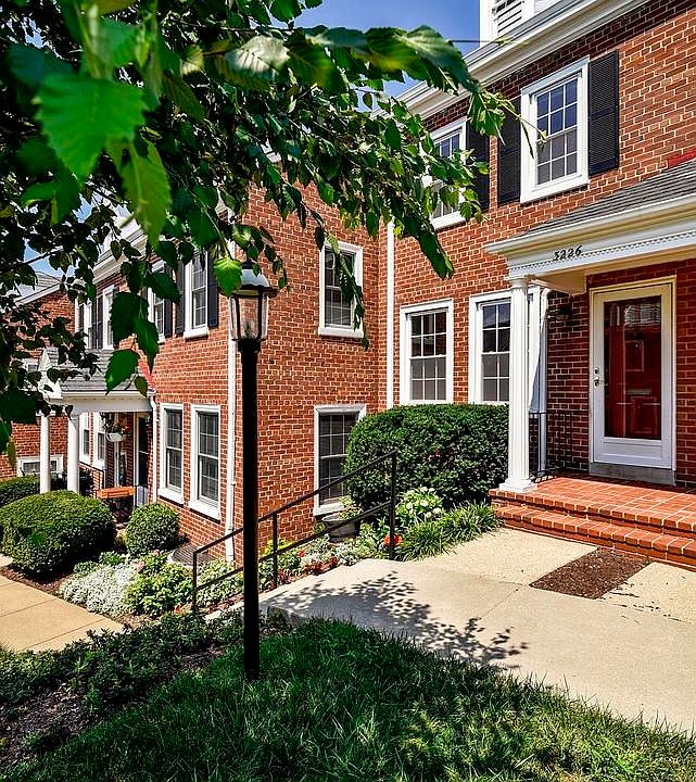 Welcome to 3226 S Stafford St.