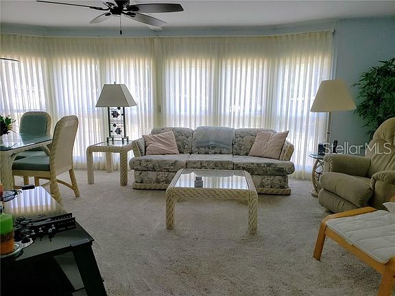 5th image of 4212 Oak Grove Dr #95