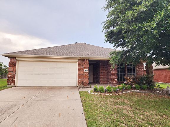 2nd image of 3008 Spencer Cir