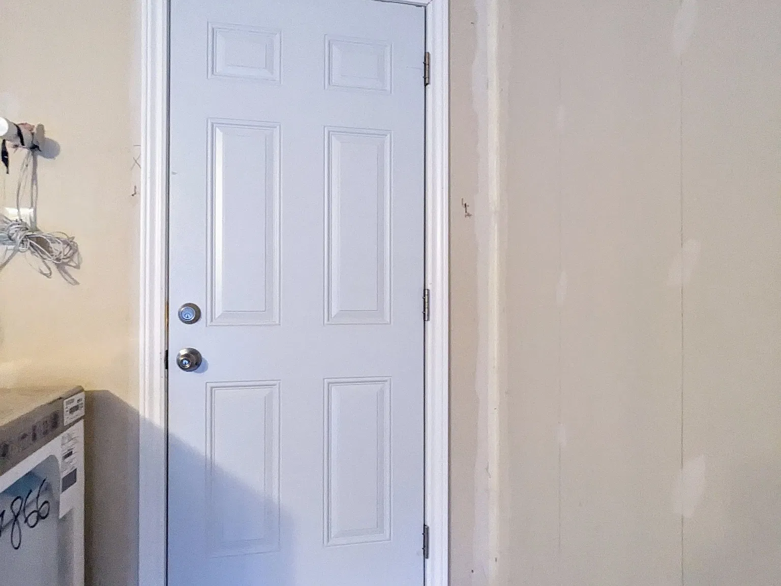 1 bed, $1,695 — Photo 2
