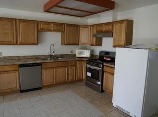 130 Bridge Rd, Hollister, CA 95023