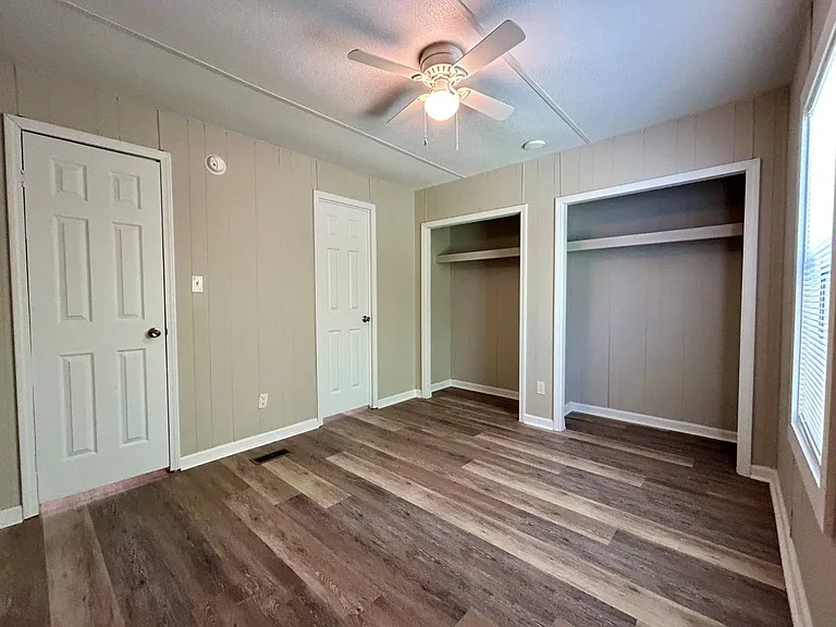 26 White Oak Vlg — Photo 9
