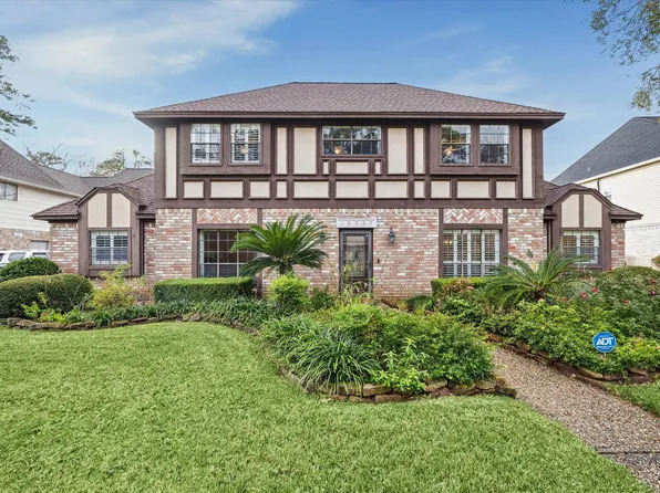 18327 E Forest Elms Dr, Spring, TX 77388