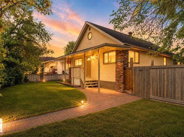 9821 153rd St NW, Edmonton, AB T5P 2A6