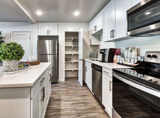 Whispering Pines, San Diego, CA 92122