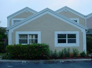 1421 NW 124th Ave, Pembroke Pines, FL 33026