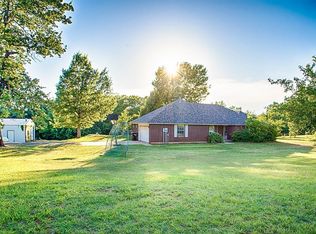 1101 S Morgan Ave, Blanchard, OK 73010