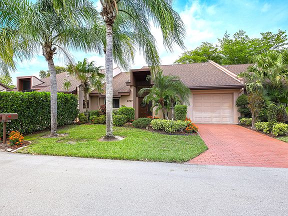 2nd image of 6777 Versailles Court