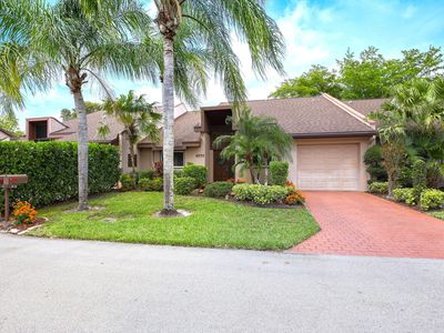 6777 Versailles Court, Lake Worth, FL, 33467