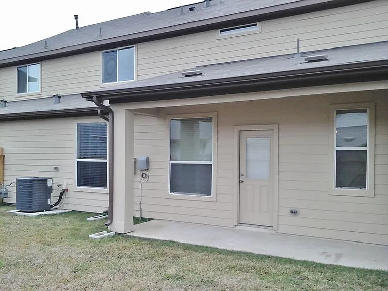 12218 Dona Ln — Photo 13