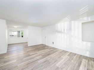 7582 SW Hunziker Rd #42, Portland, OR 97223