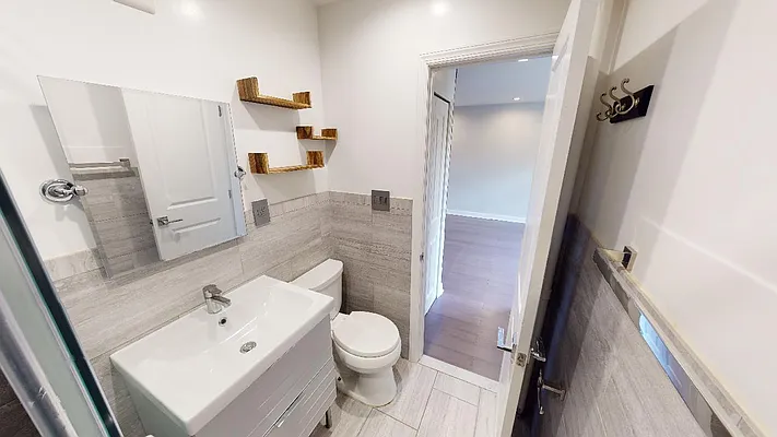 Rented by Metro Garden Realty NYC | media 32