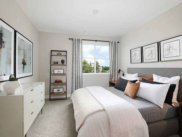 Sunlight-filled comfort | Floor Plan B3