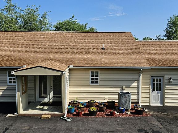 2nd image of 3715 Hardwood Rd