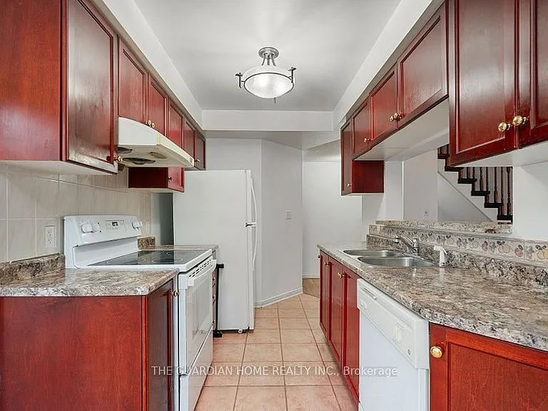 28 Rosebank Dr #705 — Photo 8