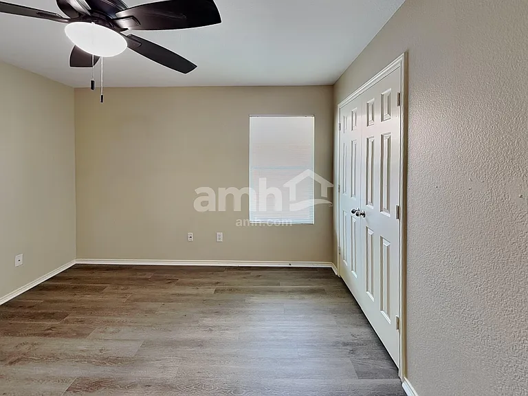 1704 Diamond Lake Trl — Photo 17