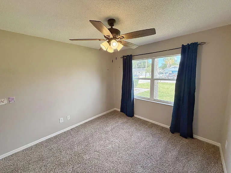39 Fischer Ln — Photo 21