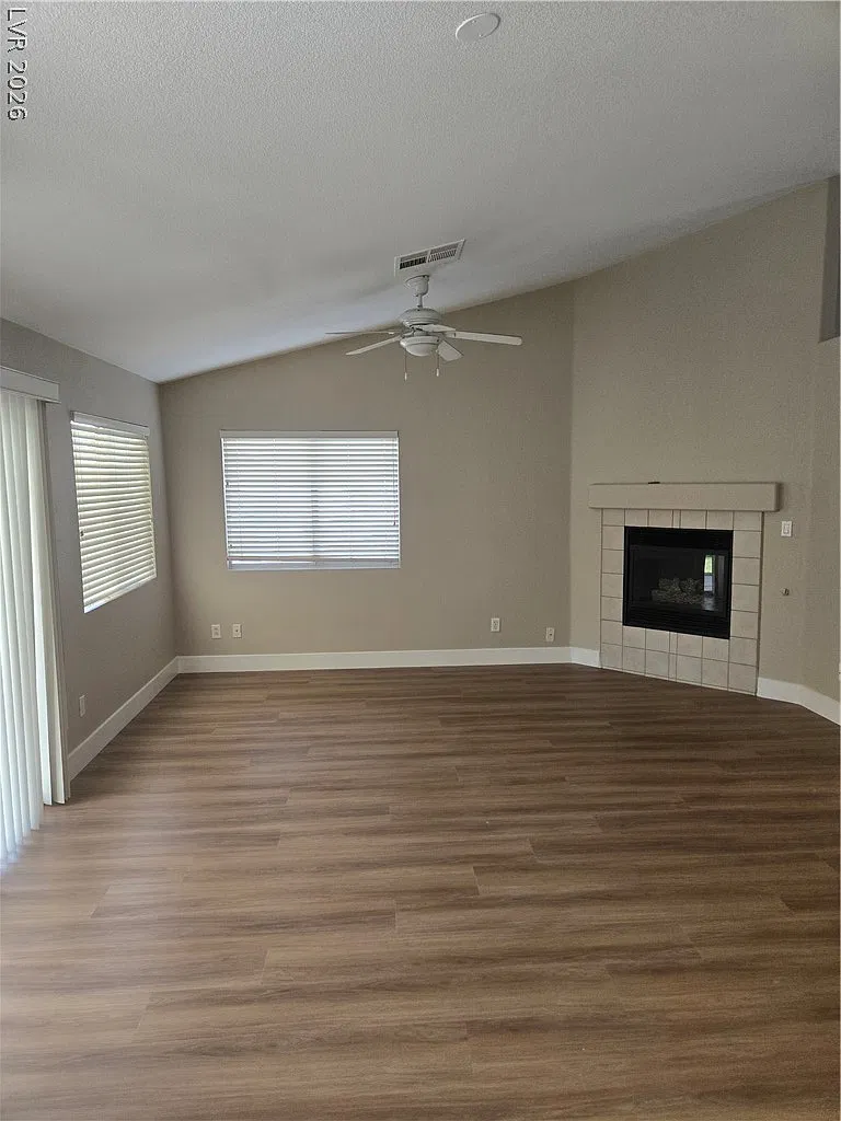 4 bed, 2.0 bath, 1800 sqft, $2,150 — Photo 4