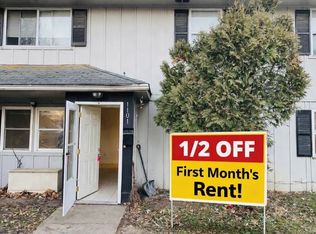 1101 E South Ave #B, Independence, MO 64050