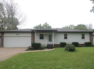 406 E Elm St, Nixa, MO 65714
