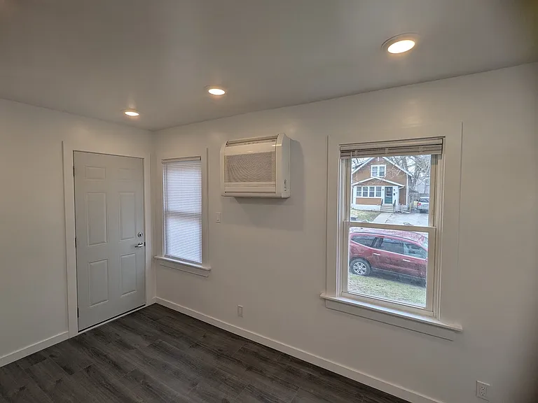 2921 Lincoln Way #3 — Photo 25