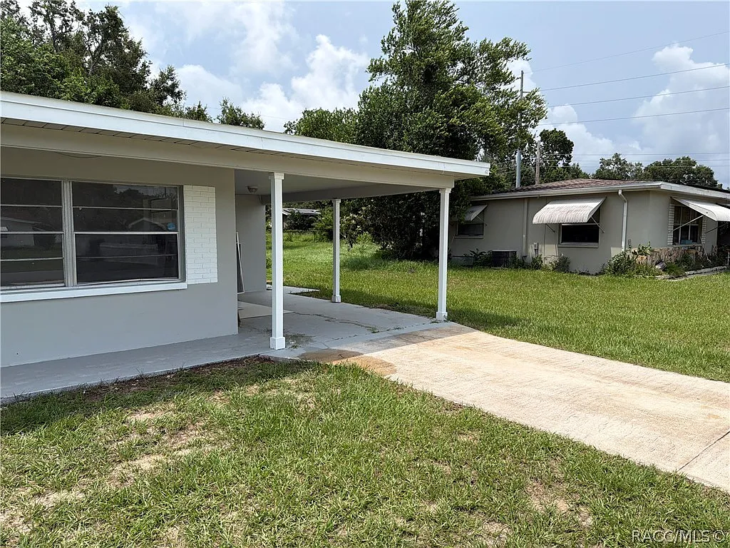 2 bed, 1.0 bath, 1074 sqft, $1,250 — Photo 3