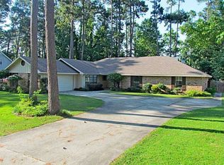 295 Laura Dr S, Mandeville, LA 70448