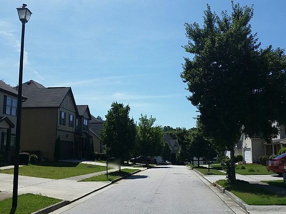 4th image of 4383 Grove Lake St