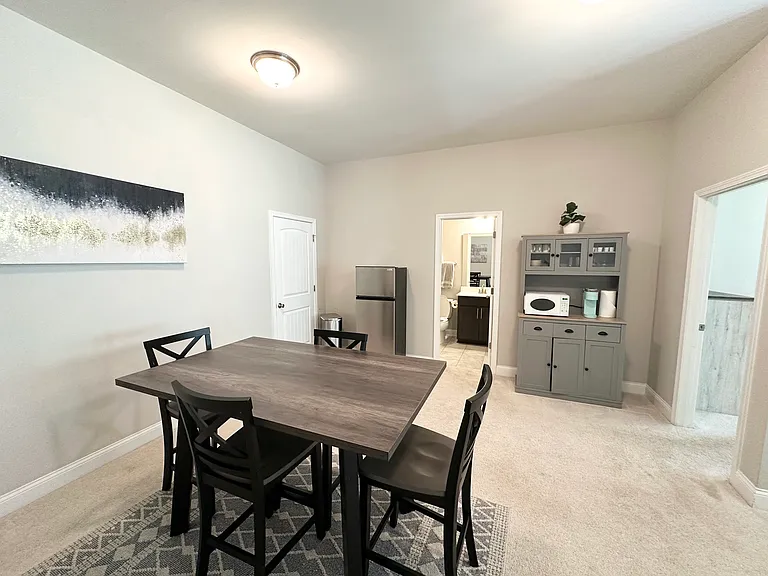 304 Fenella Dr — Photo 25