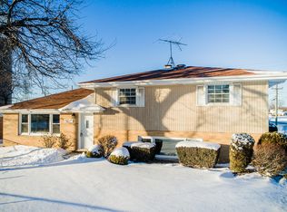 7000 W 84th St, Burbank, IL