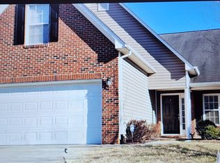 3911 Heather View Ln, Winston Salem, NC 27127