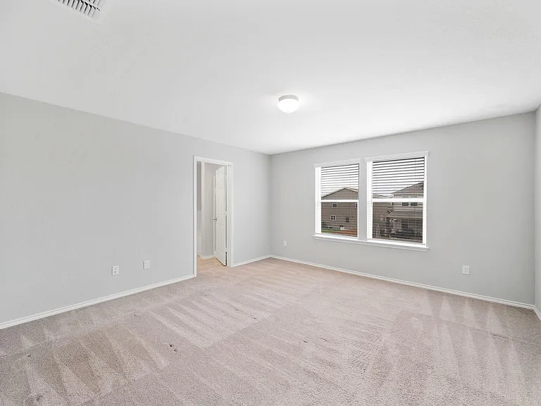 12042 Silver Lgt — Photo 21