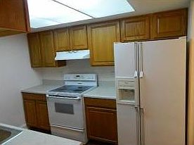 5th image of 11624 NW 35th Ct
