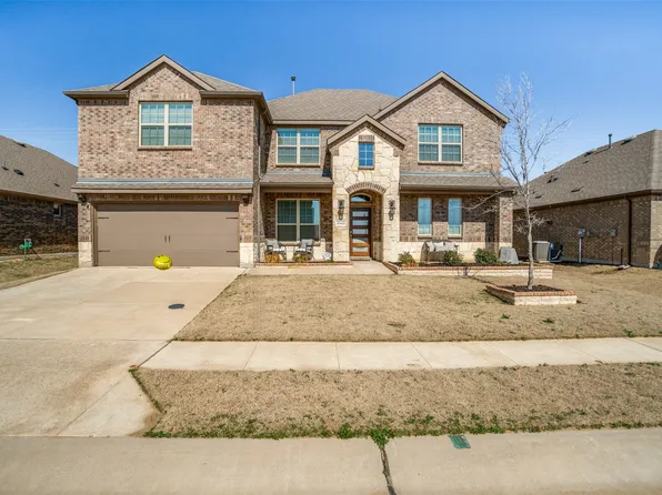 10421 Table Bluff St, Aubrey, TX 76227